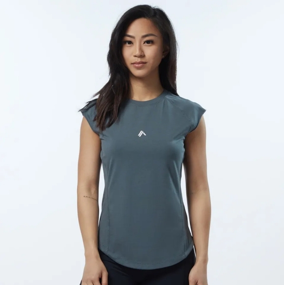 Red Alphalete Velocity Tee - Picture 1 of 3